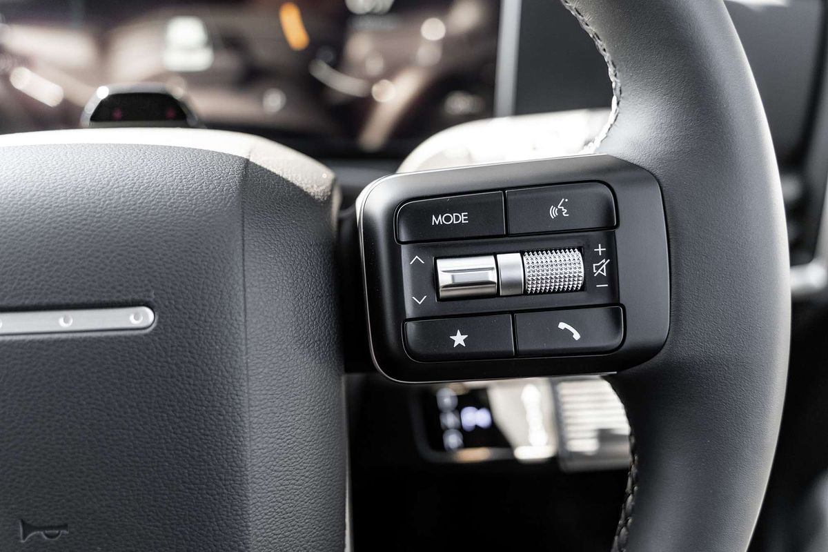 2025 Hyundai Santa Fe Hybrid MX5.V1