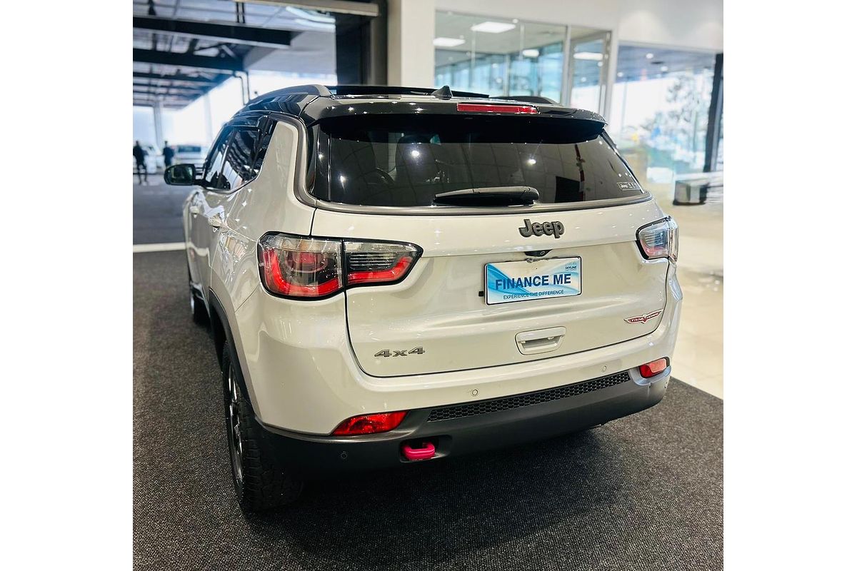 2019 Jeep Compass Trailhawk M6