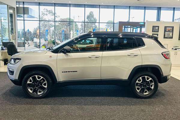 2019 Jeep Compass Trailhawk M6