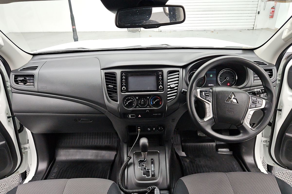 2019 Mitsubishi Triton GLX ADAS MR 4X4