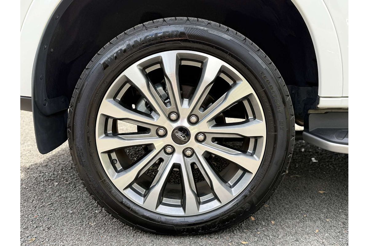 2025 Ford Everest Platinum 3.0L