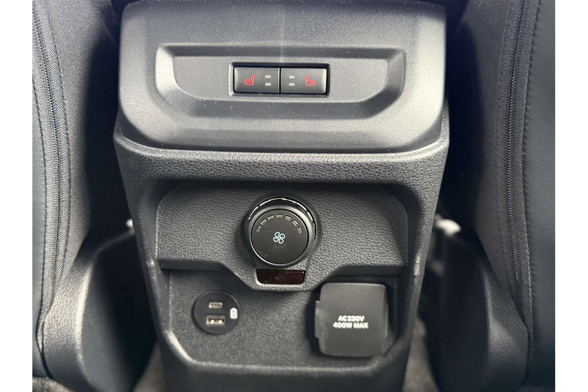 2025 Ford Everest Platinum 3.0L