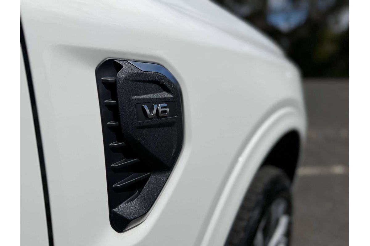 2025 Ford Everest Platinum 3.0L