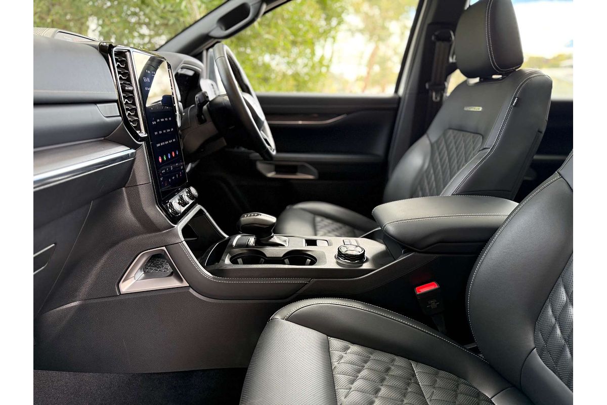 2025 Ford Everest Platinum 3.0L