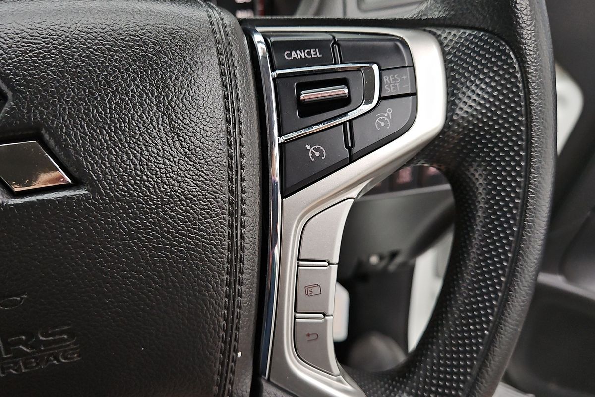 2019 Mitsubishi Triton GLX ADAS MR 4X4