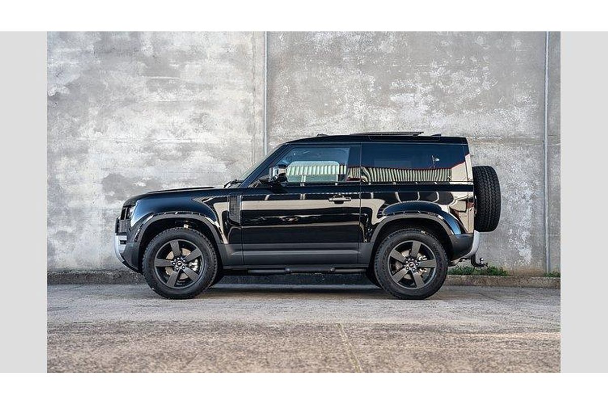 2025 Land Rover Defender 90 D250 S L663