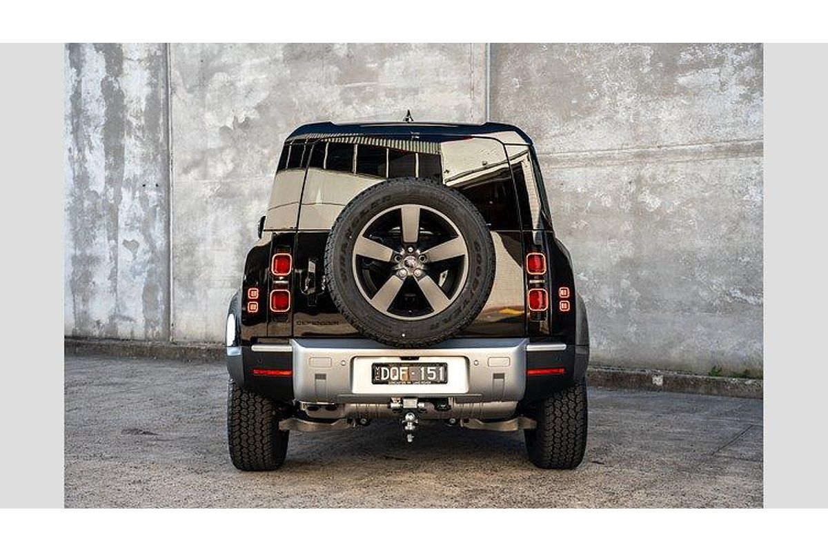 2025 Land Rover Defender 90 D250 S L663