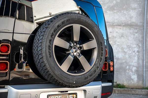 2025 Land Rover Defender 90 D250 S L663