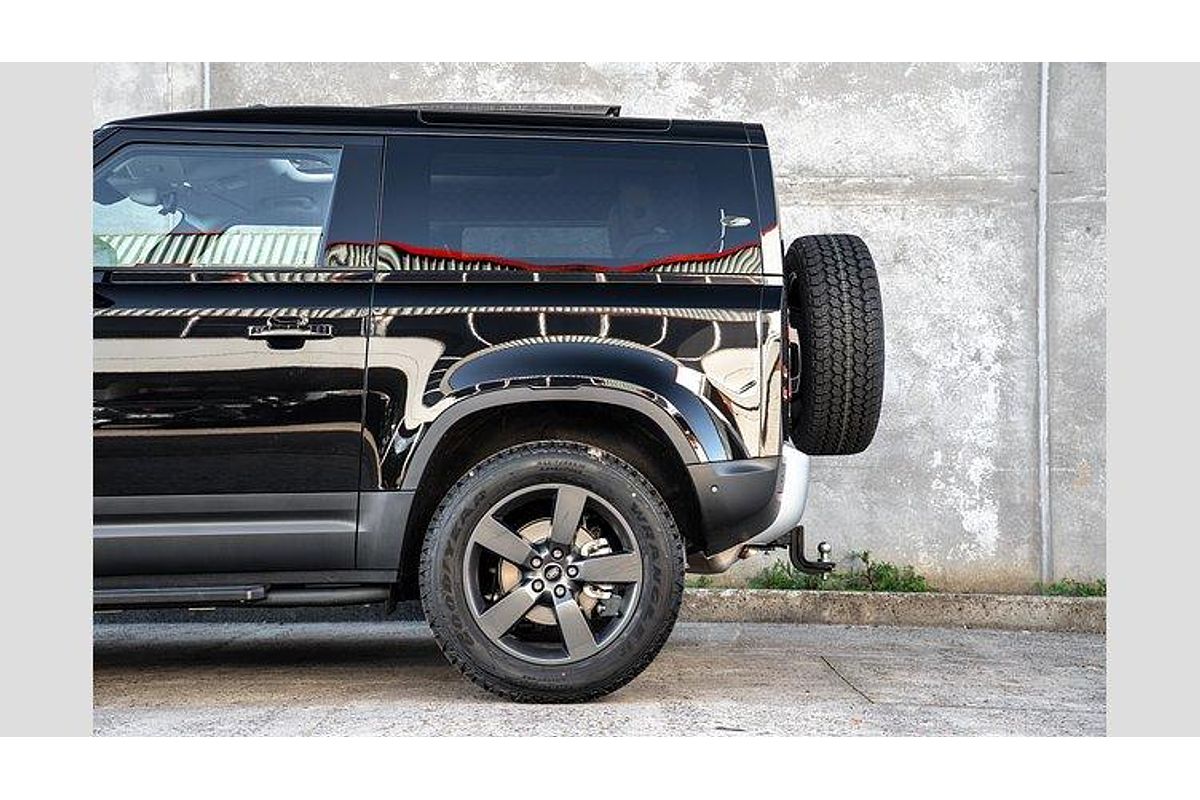 2025 Land Rover Defender 90 D250 S L663