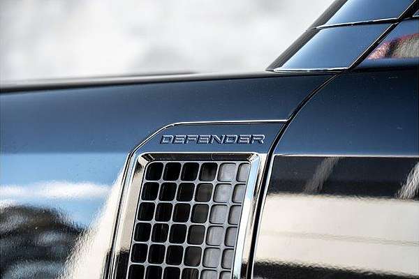 2025 Land Rover Defender 90 D250 S L663