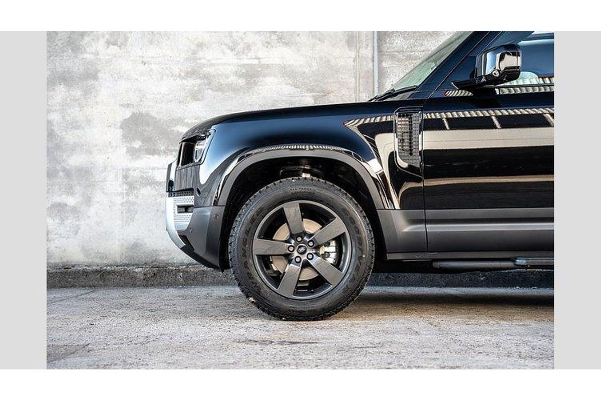 2025 Land Rover Defender 90 D250 S L663