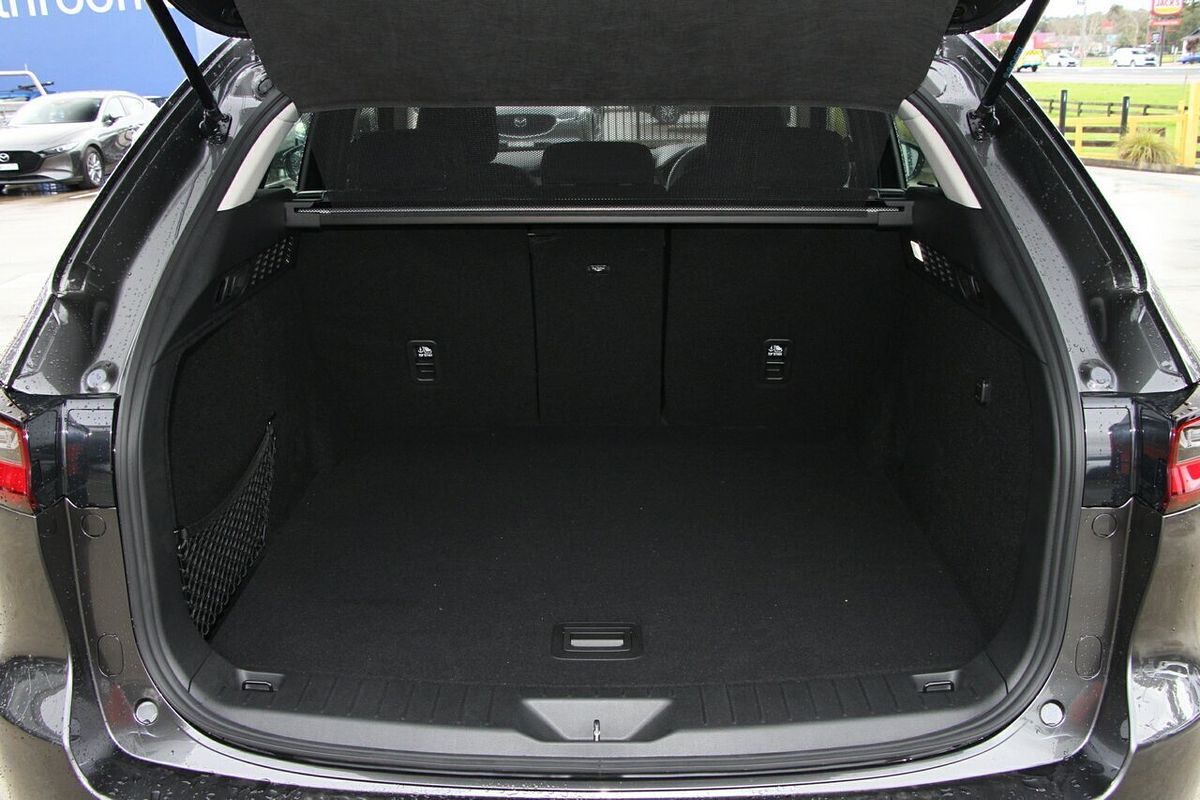 2025 Mazda CX-60 P50e Pure KH Series