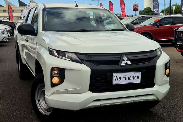 2021 Mitsubishi Triton GLX MR 4X4