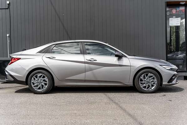 2025 Hyundai i30 Elite Hybrid CN7.V2