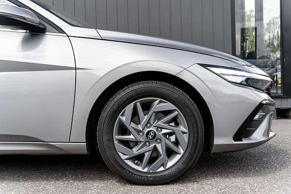 2025 Hyundai i30 Elite Hybrid CN7.V2