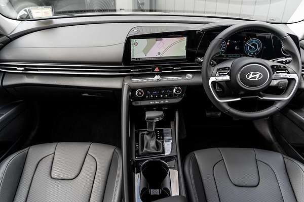 2025 Hyundai i30 Elite Hybrid CN7.V2