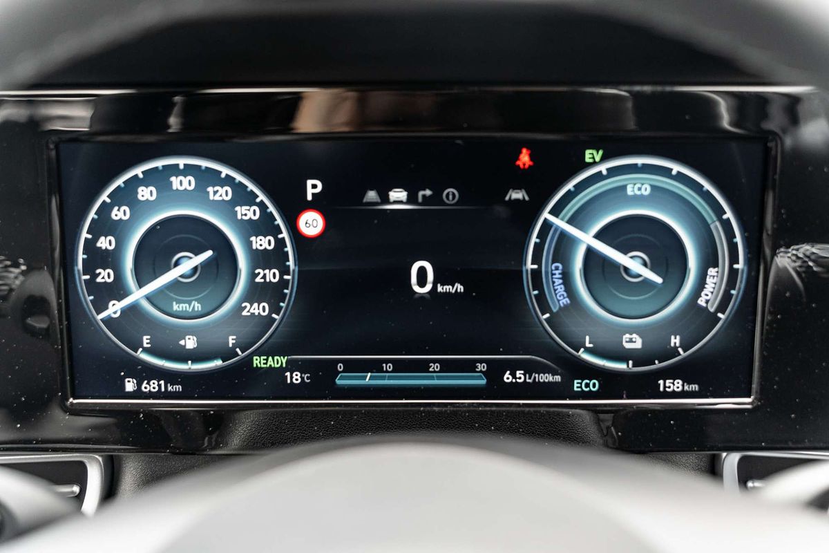 2025 Hyundai i30 Elite Hybrid CN7.V2