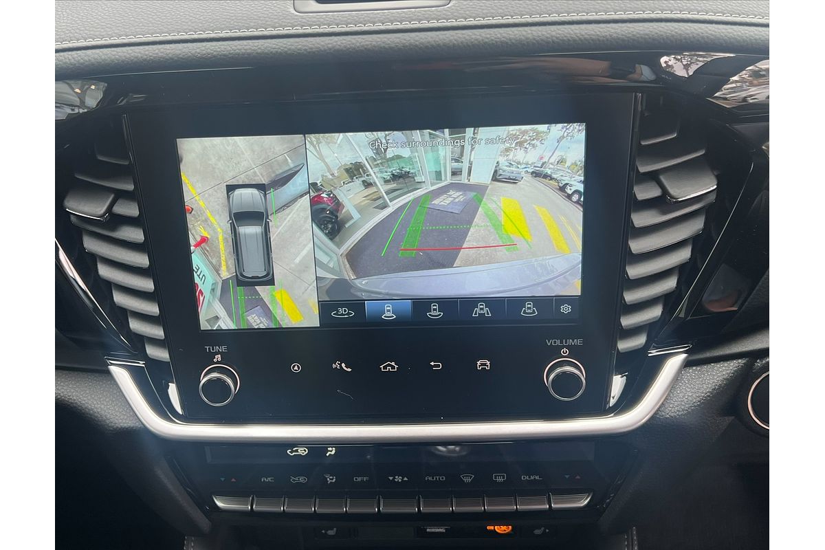 2025 Isuzu MU-X LS-T