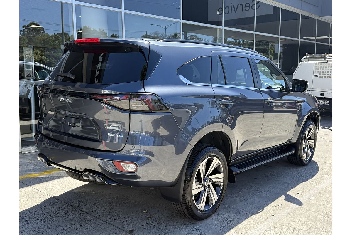 2025 Isuzu MU-X LS-T