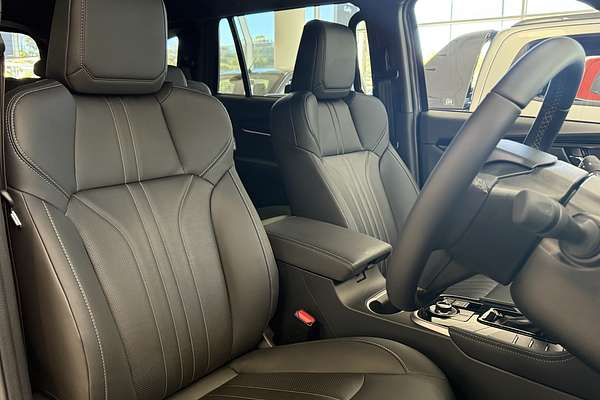 2025 Isuzu MU-X LS-T