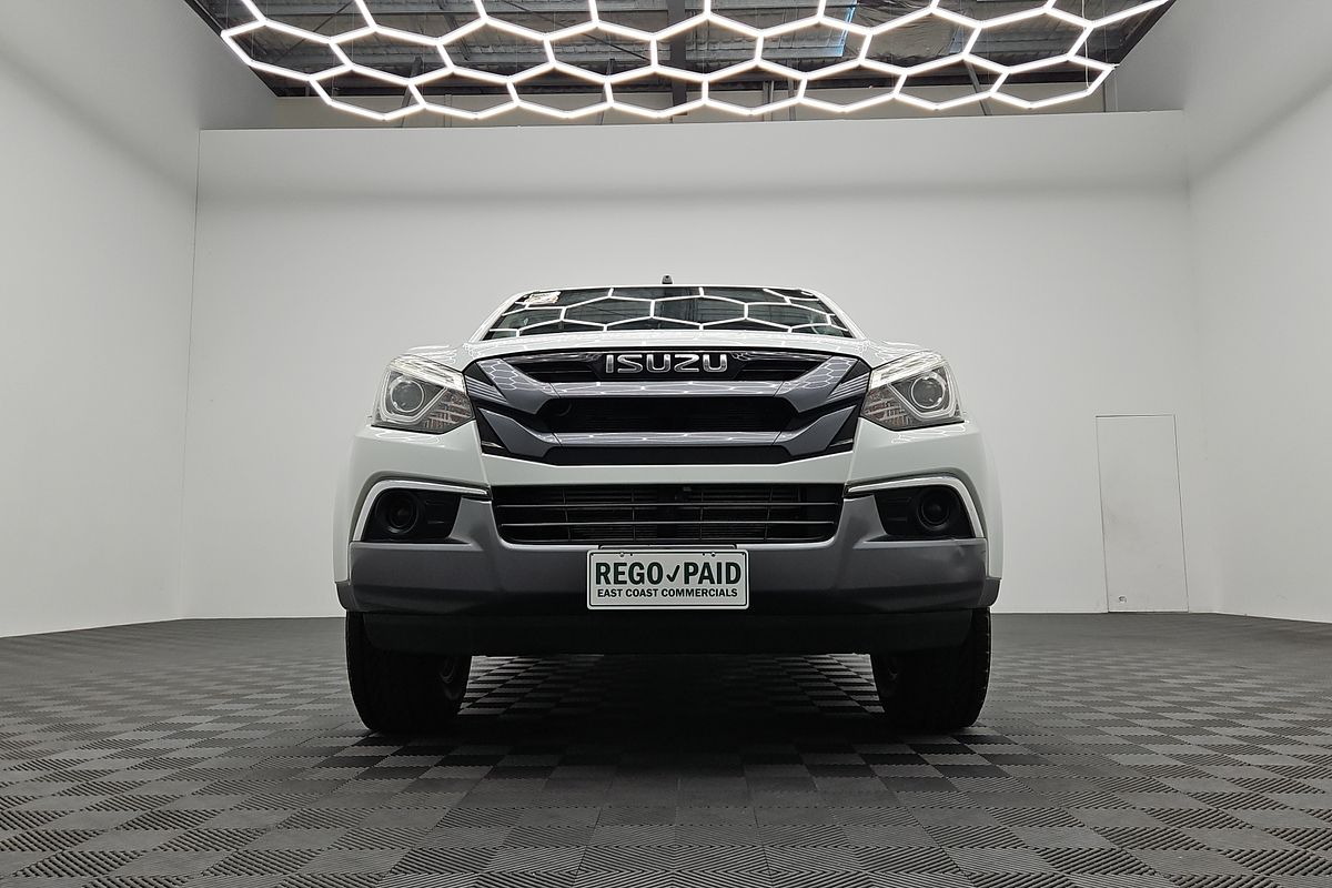 2020 Isuzu MU-X LS-M