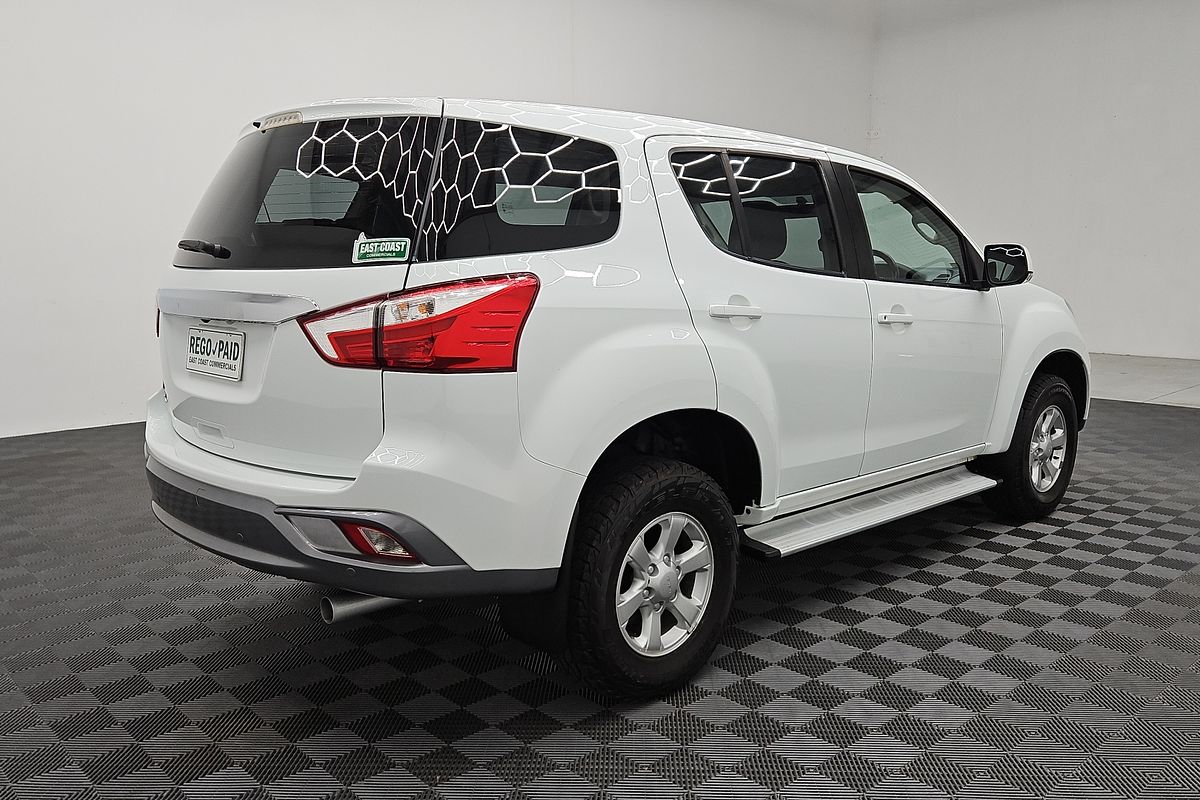 2020 Isuzu MU-X LS-M