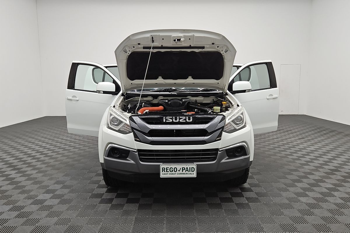 2020 Isuzu MU-X LS-M