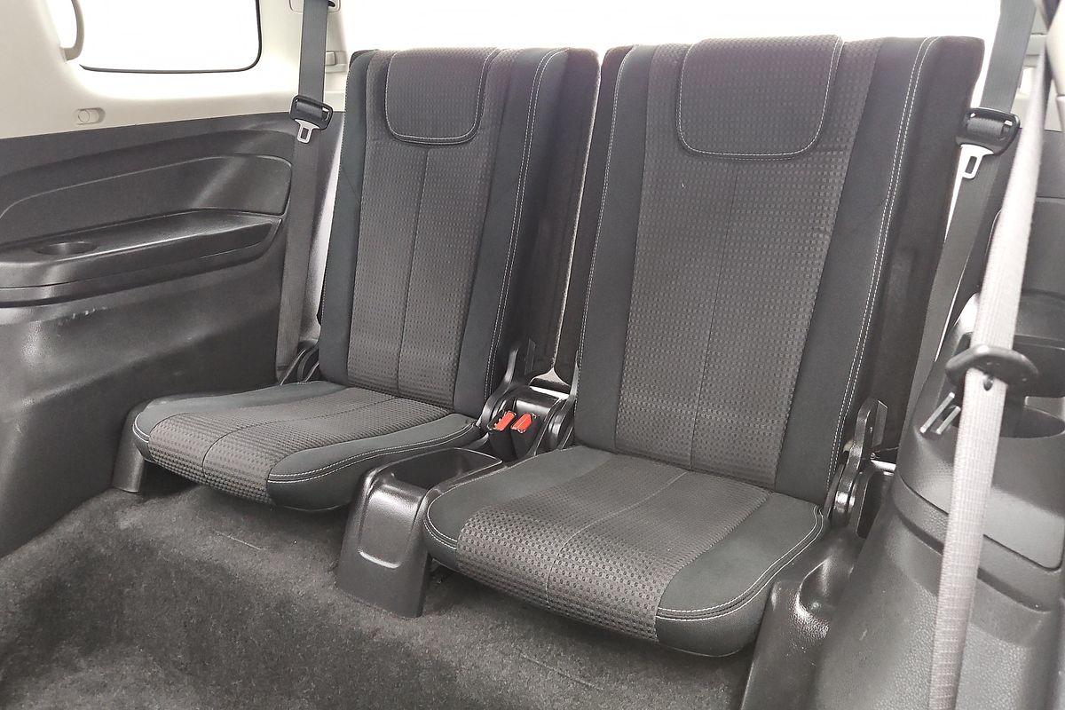 2020 Isuzu MU-X LS-M