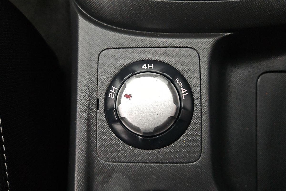 2020 Isuzu MU-X LS-M