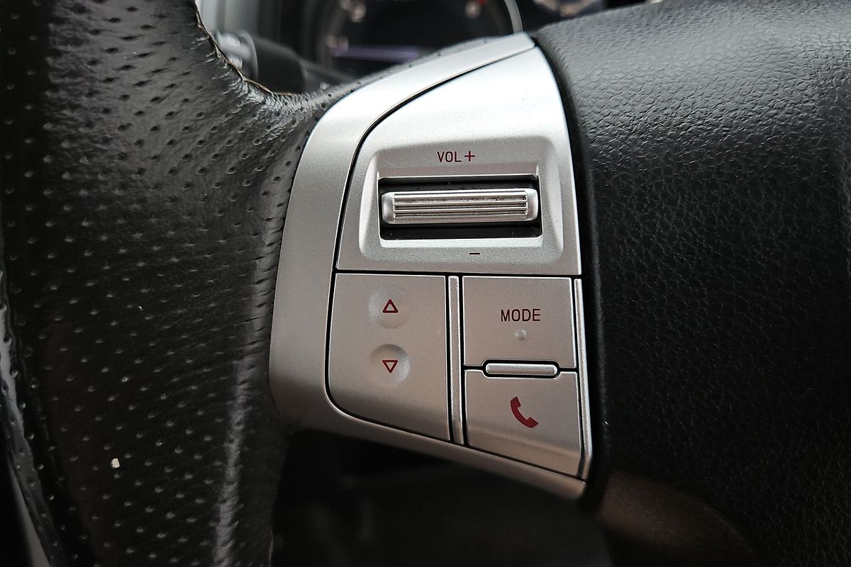 2020 Isuzu MU-X LS-M