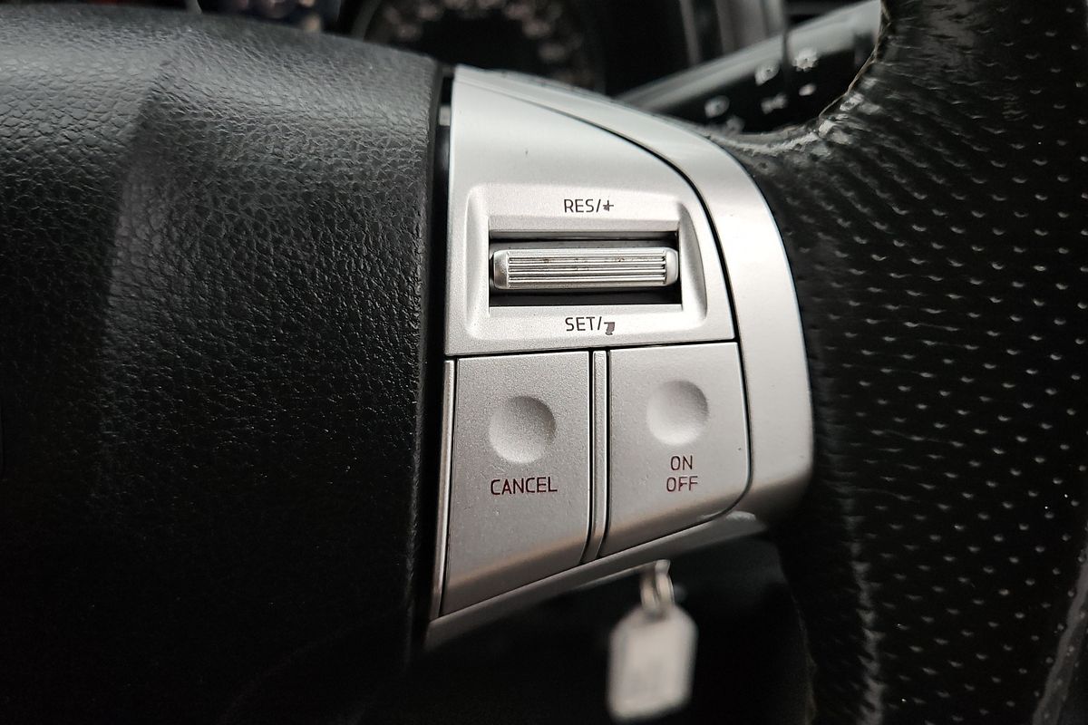 2020 Isuzu MU-X LS-M