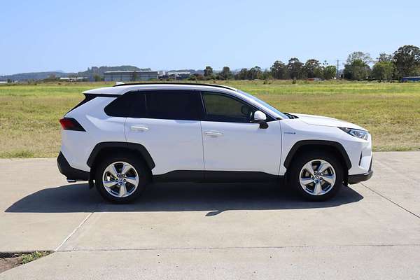 2021 Toyota RAV4 GXL AXAH54R