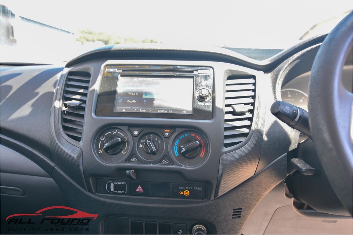 2016 Mitsubishi Triton GLX MQ 4X4