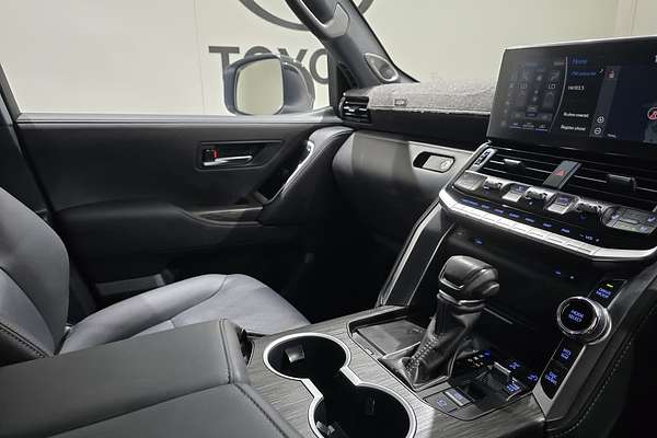 2023 Toyota Landcruiser GR Sport FJA300R