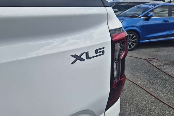 2022 Ford Ranger XLS Hi-Rider  Rear Wheel Drive 2.0L