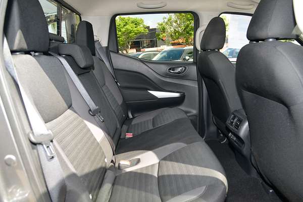 2021 Nissan Navara ST D23 4X4