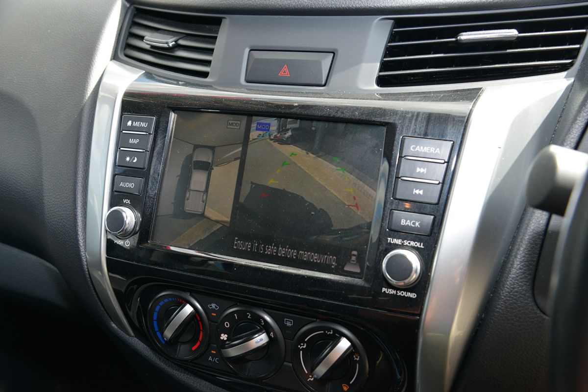 2021 Nissan Navara ST D23 4X4