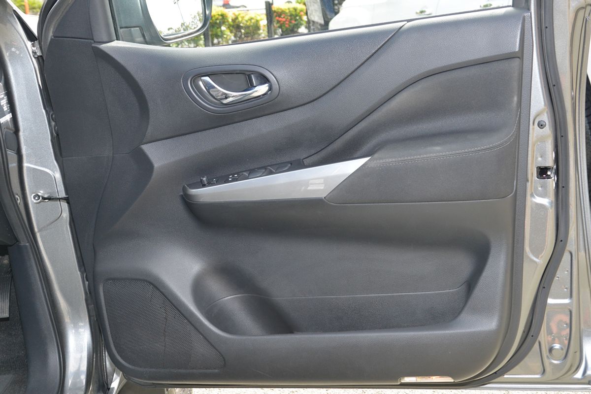 2021 Nissan Navara ST D23 4X4