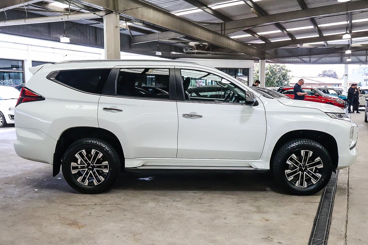 2023 Mitsubishi Pajero Sport GLS QF