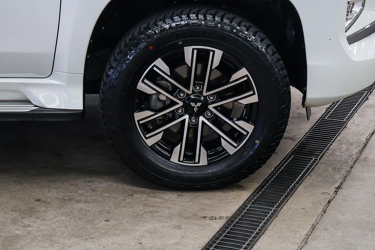 2023 Mitsubishi Pajero Sport GLS QF