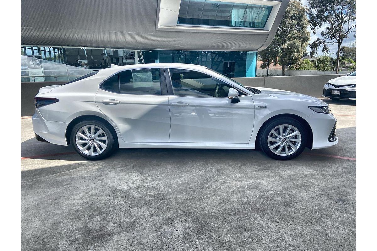 2021 Toyota Camry Ascent AXVH70R