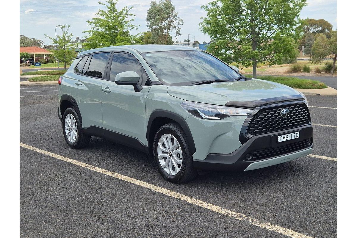 2024 Toyota Corolla Cross GX MXGA10R