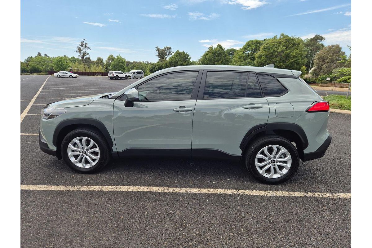 2024 Toyota Corolla Cross GX MXGA10R