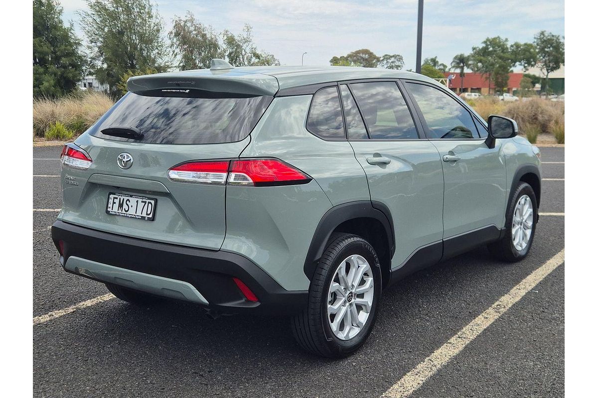 2024 Toyota Corolla Cross GX MXGA10R