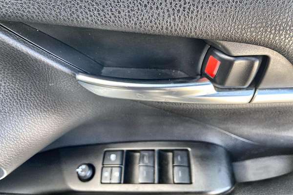 2021 Toyota Camry Ascent AXVH70R