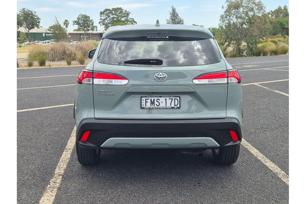 2024 Toyota Corolla Cross GX MXGA10R