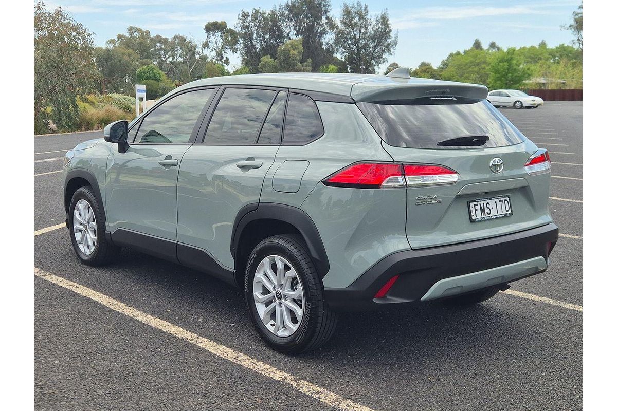 2024 Toyota Corolla Cross GX MXGA10R