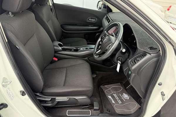 2016 Honda HR-V VTi