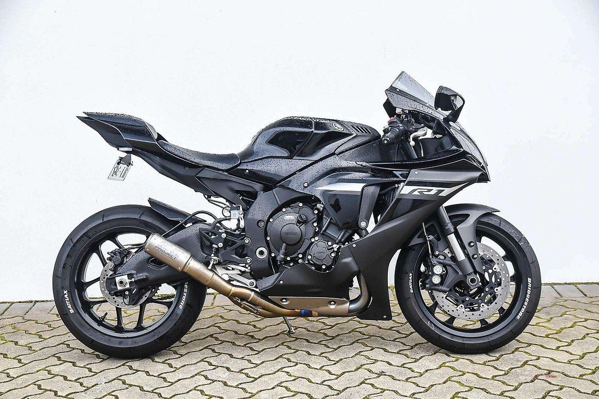 2023 Yamaha YZF-R1 R1