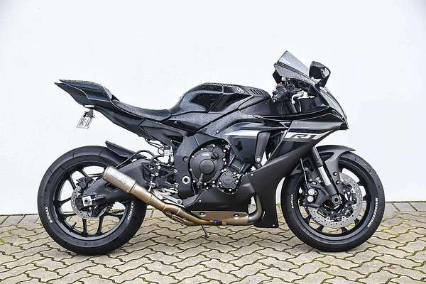 2023 Yamaha YZF-R1 R1